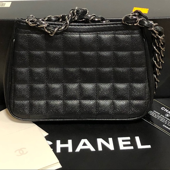 Chanel Sac Pochette Authentic & Rare Leather Bag - Picture 3 of 8